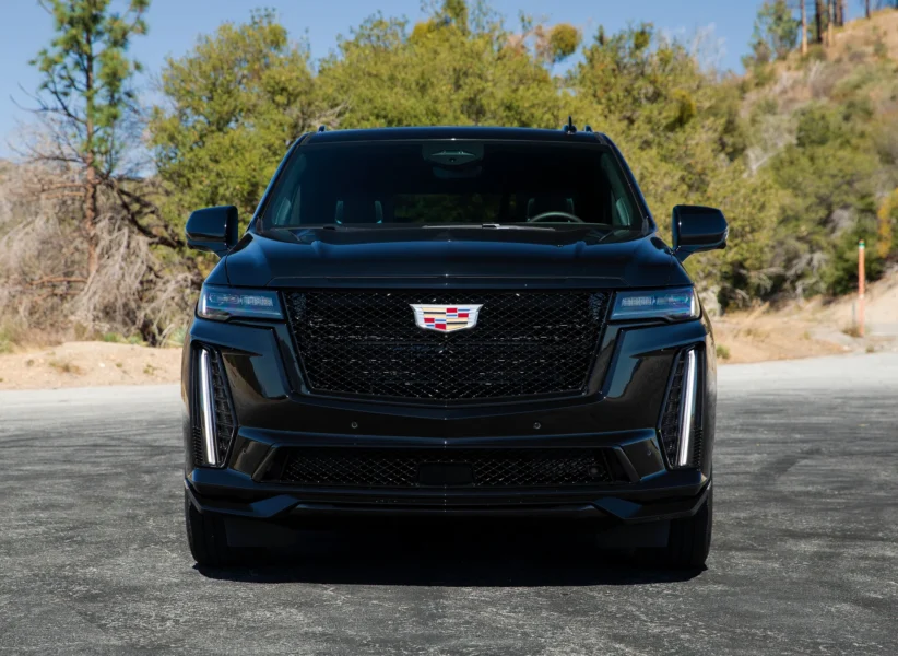 05-2023-cadillac-escalade-v 05-2023-cadillac-escalade-v